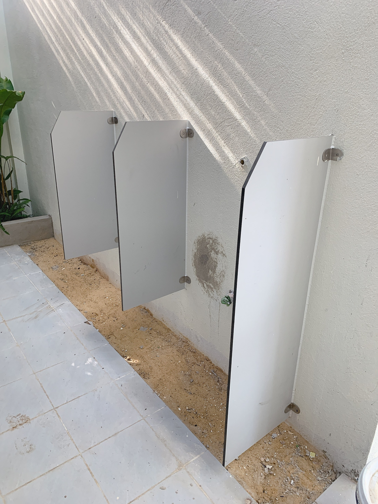 Cận cảnh tấm Compact HPL loại 1 (dày 12mm) – chuẩn chịu nước 100%